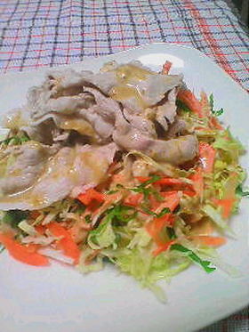 シャキシャキ野菜と豚しゃぶサラダ☆