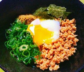 低糖質!糖質0g麺で台湾風混ぜそば