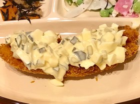 サーモンフライの手作りタルタルソース添え