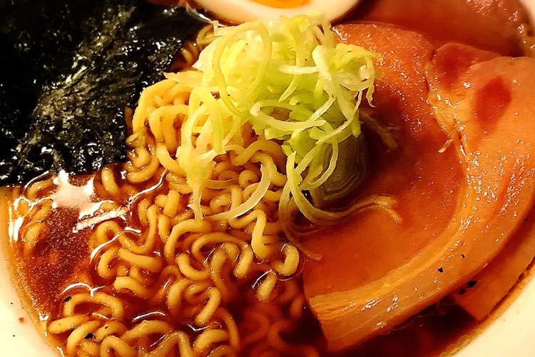 海外 やみつき 醤油ラーメンのスープ レシピ 作り方 By かつらーみ クックパッド 簡単おいしいみんなのレシピが352万品