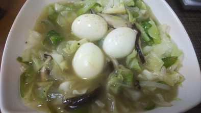 簡単中華・茹で卵と野菜の旨煮の写真
