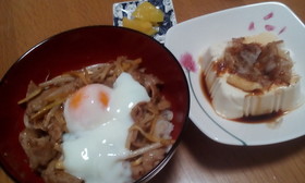 簡単豚辛丼