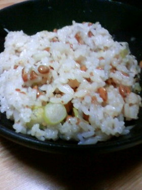 うそ~ん(;´∀`)酢飯納豆チャーハン
