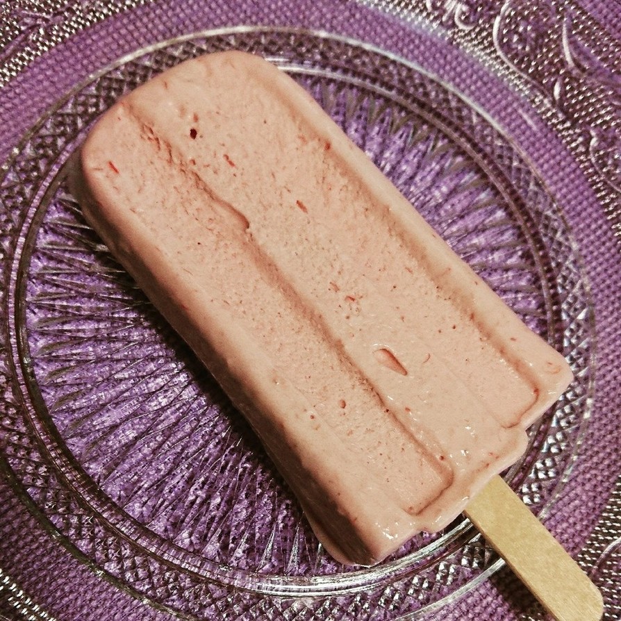 ルバーブアイスクリームの画像