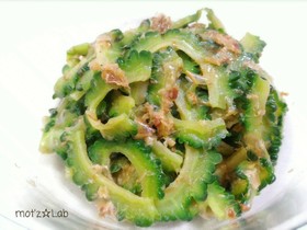 マヨで苦味取り♪麺つゆでゴーヤのお浸し