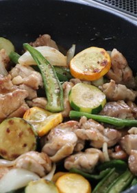 鶏肉と夏野菜のカレー風味炒め