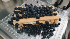 ビスケットとブルーベリーのスピードケーキ