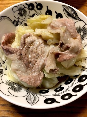 簡単!!豚肉とキャベツの重ね煮