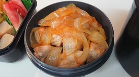 豚ロースとオニオンの味醂醤油焼き