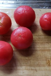 簡単トマトの湯剥き
