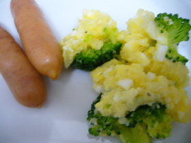 朝ごはんに楽ちん!ブロッコリーサラダ