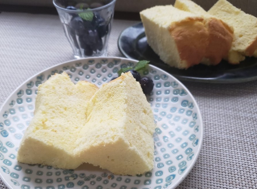 グルテンフリー米粉のシフォンケーキの画像