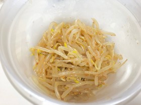 もやしのピリ辛ナムル