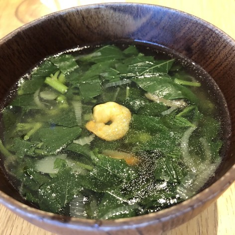 モロヘイヤと海老のベトナム風スープ