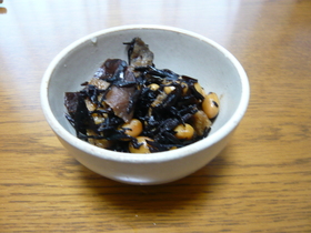 簡単ひじきの煮物