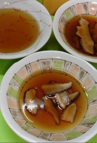 湯豆腐のたれ味と、干し椎茸のそうめんつゆ