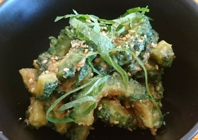 ゴーヤと大葉の味噌炒め