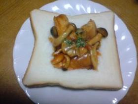 若鶏とシメジのキャンベルトマトスープ煮