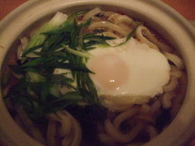 本格!鰹節でだしをとった鍋焼きうどん