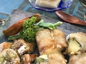 豆腐の豚バラチーズ巻き〜万能梅だれ添え〜