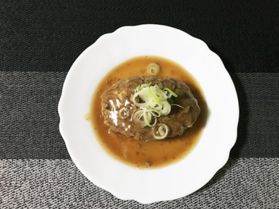 枝豆の豆腐ハンバーグ(餡掛け)の写真