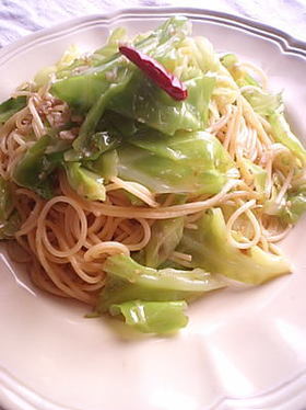 春キャベツとアンチョビのパスタ