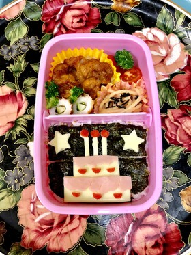 ケーキのお弁当 キャラ弁 お誕生日 By 虹空ゆちゃ クックパッド 簡単おいしいみんなのレシピが311万品