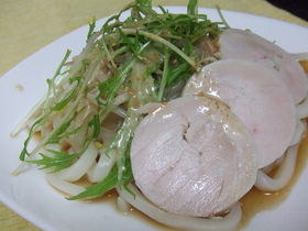 金のごまだれ♪サラダうどん