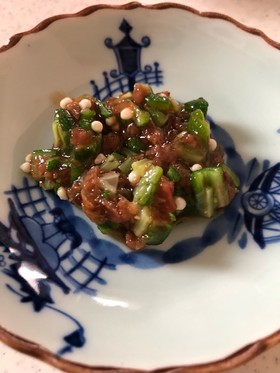 オクラ と梅のさっぱり和え