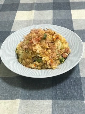ポールウインナー焼き飯
