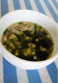 小ねぎと海苔の豆腐スープ