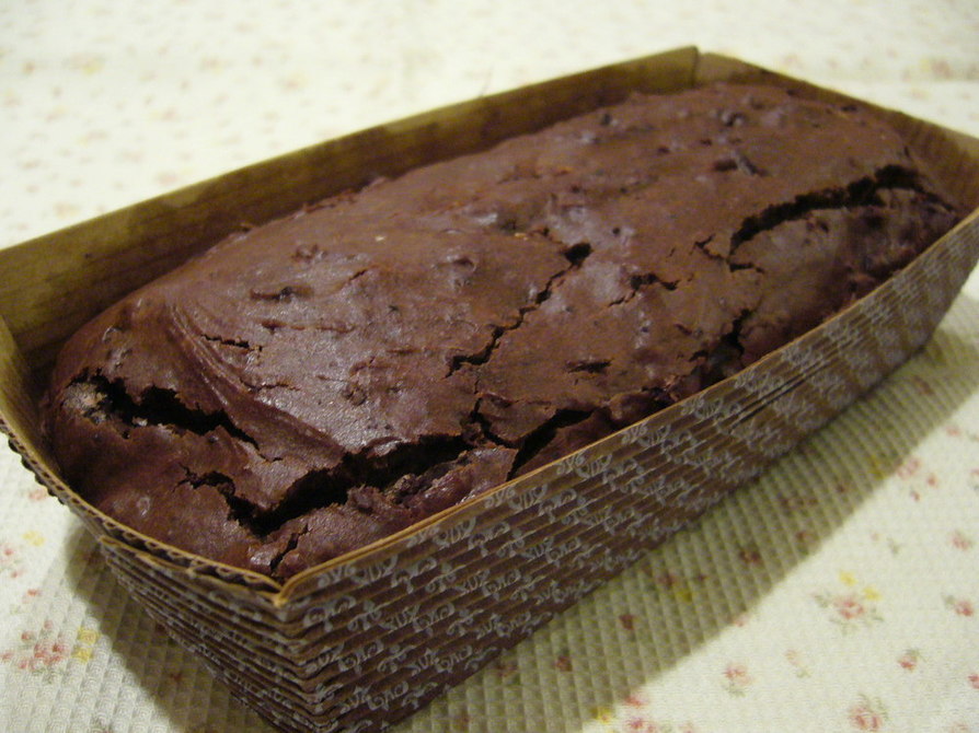 プルーンのチョコレートケーキの画像