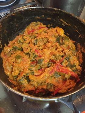 パキスタンのオクラカレー