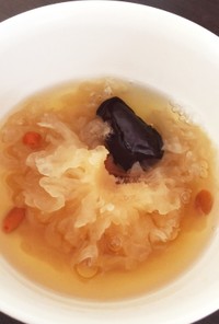 炊飯器で白木クラゲの美容スープ 