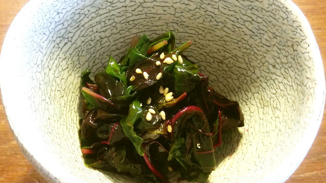 レッドアマランサスの葉のポン酢和え