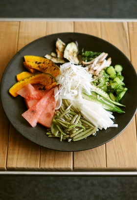 津軽の夏野菜中華そうめん