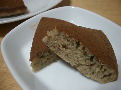 フライパンで小豆のケーキの写真