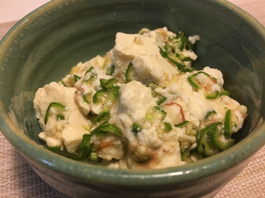 簡単☆木綿豆腐とオクラのネバネバサラダの画像