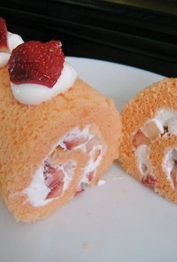 雛祭りに♪トースターで苺のロールケーキ♪