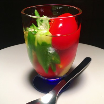 【簡単】夏野菜トマトオクラの冷製おひたしの写真