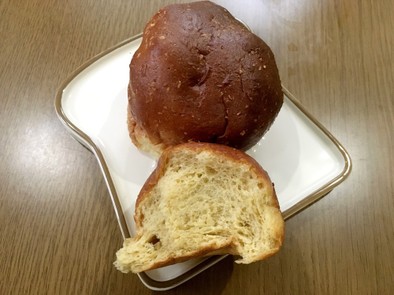 大豆粉とオートブラン（ふすま）のパンの写真