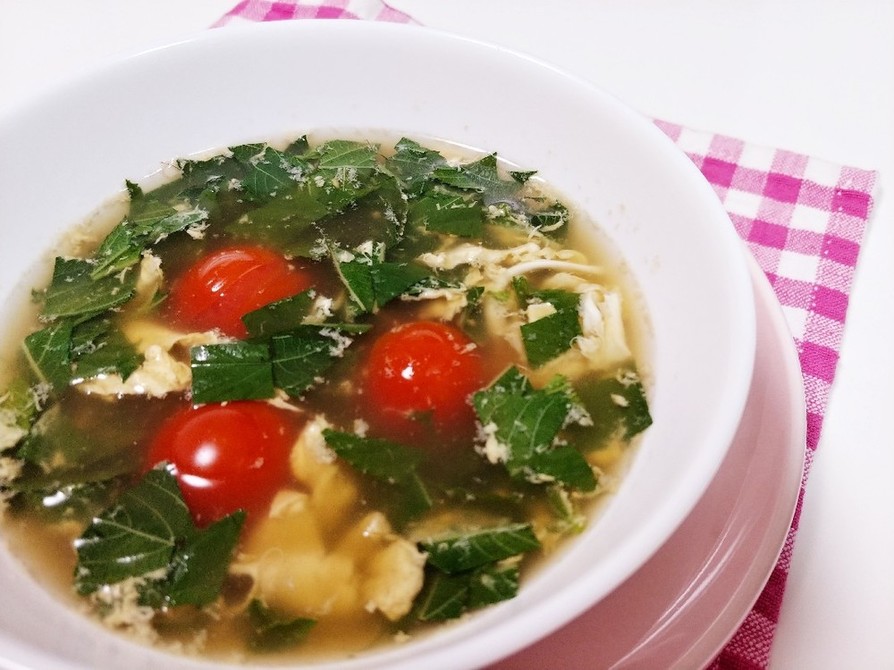 モロヘイヤとトマトの中華スープの画像
