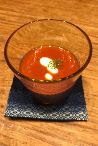 カゴメ基本のトマトソースで冷製スープ