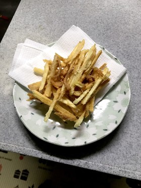 塩干しスルメイカとじゃがいものかき揚げ