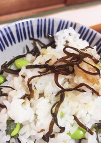 簡単混ぜるだけ枝豆ご飯