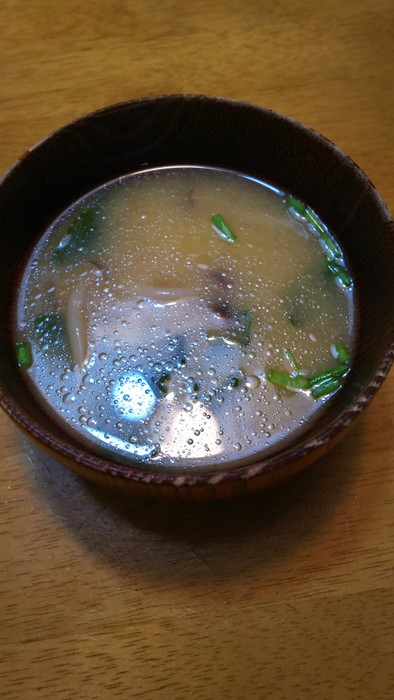みそ汁(冷しゃぶ作ったスープ使って)の写真