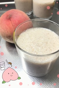 簡単スムージー★桃と牛乳とメイプル