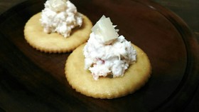 簡単!カニクリームチーズのリッツおつまみ
