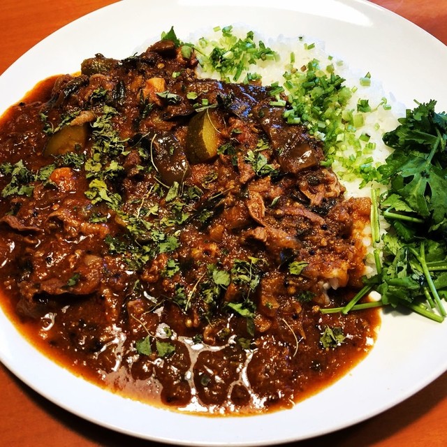 ラムとパクチーのスパイスカレー さわやか レシピ 作り方 By Maezuchu クックパッド 簡単おいしいみんなのレシピが352万品