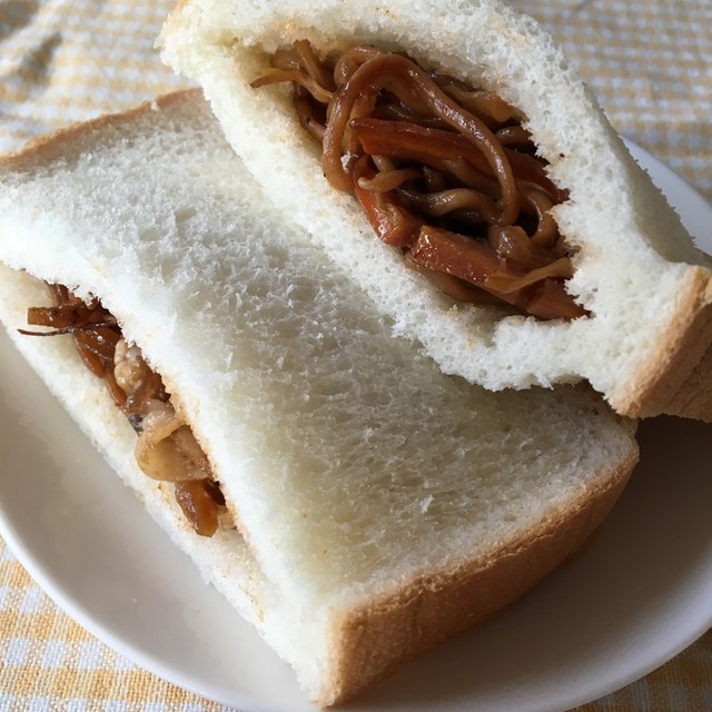 残り焼きそばで焼きそばパン レシピ 作り方 By Sharyuta クックパッド 簡単おいしいみんなのレシピが354万品 残り焼きそばで焼きそばパン レシピ 作り方 By Sharyuta クックパッド 簡単おいしいみんなのレシピが354万品